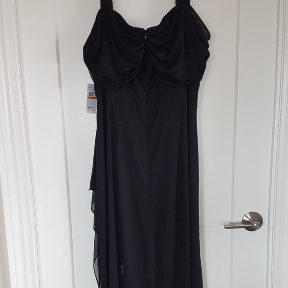 NWT Alex Evenings Woman Long Black Sleeveless Evening Dress 16W - Picture 2 of 6